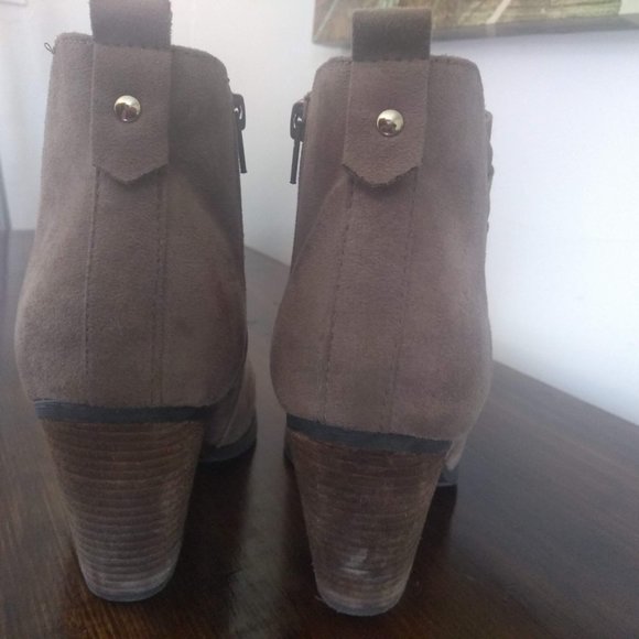 Mix No. 6 Vincee Chelsea Boot Taupe 9.5 - Picture 5 of 8